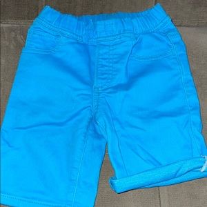 Gap shorts like new
